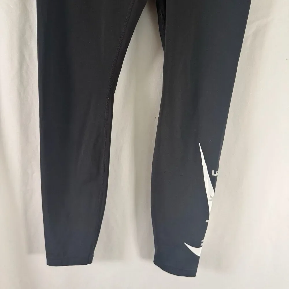 Nike Leggings Women's Medium Black Graphic Print Swoosh Pull On 25.5